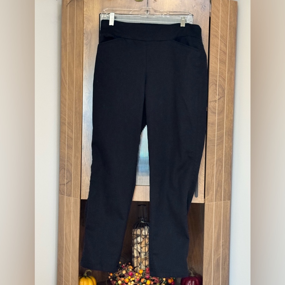 Croft & Barrow Black Straight Leg Women's Pants